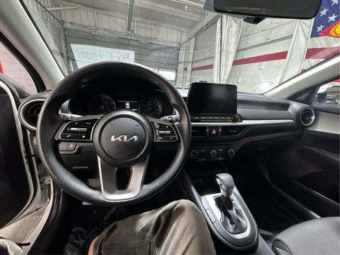 Used 2023 Kia Forte LXS FWD image 22