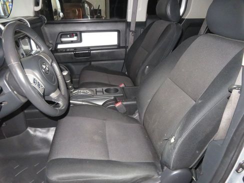 Used 2007 Toyota FJ Cruiser 4WD image 20