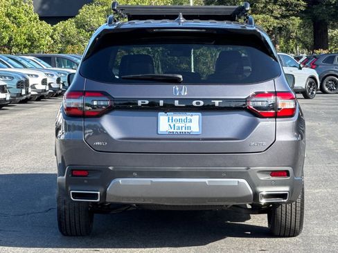 New 2026 Honda Pilot Elite image 5