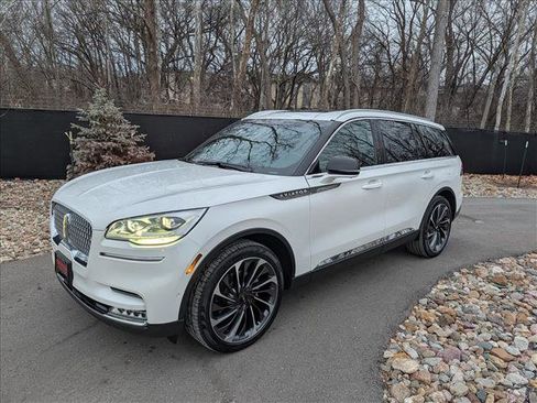 Used 2021 Lincoln Aviator Reserve w/ Equipment Group 202A image 1