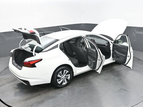 Certified 2025 Nissan Altima 2.5 S image 43