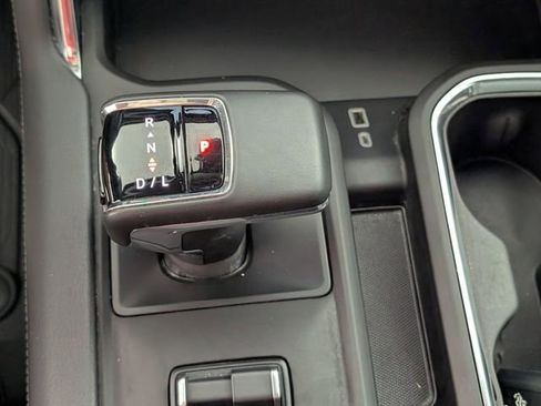 Used 2024 GMC Sierra 1500 Denali AWD/4WD image 25