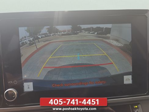 Used 2025 Toyota Camry LE FWD image 22