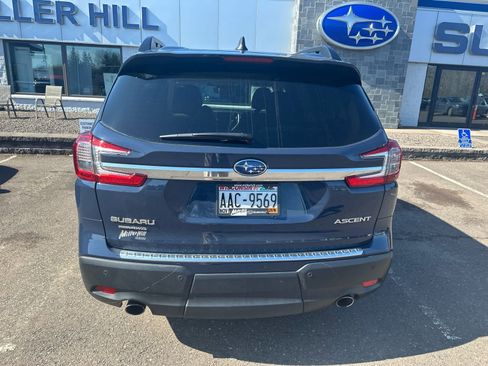 Used 2023 Subaru Ascent Premium w/ Convenience Package AWD/4WD image 3