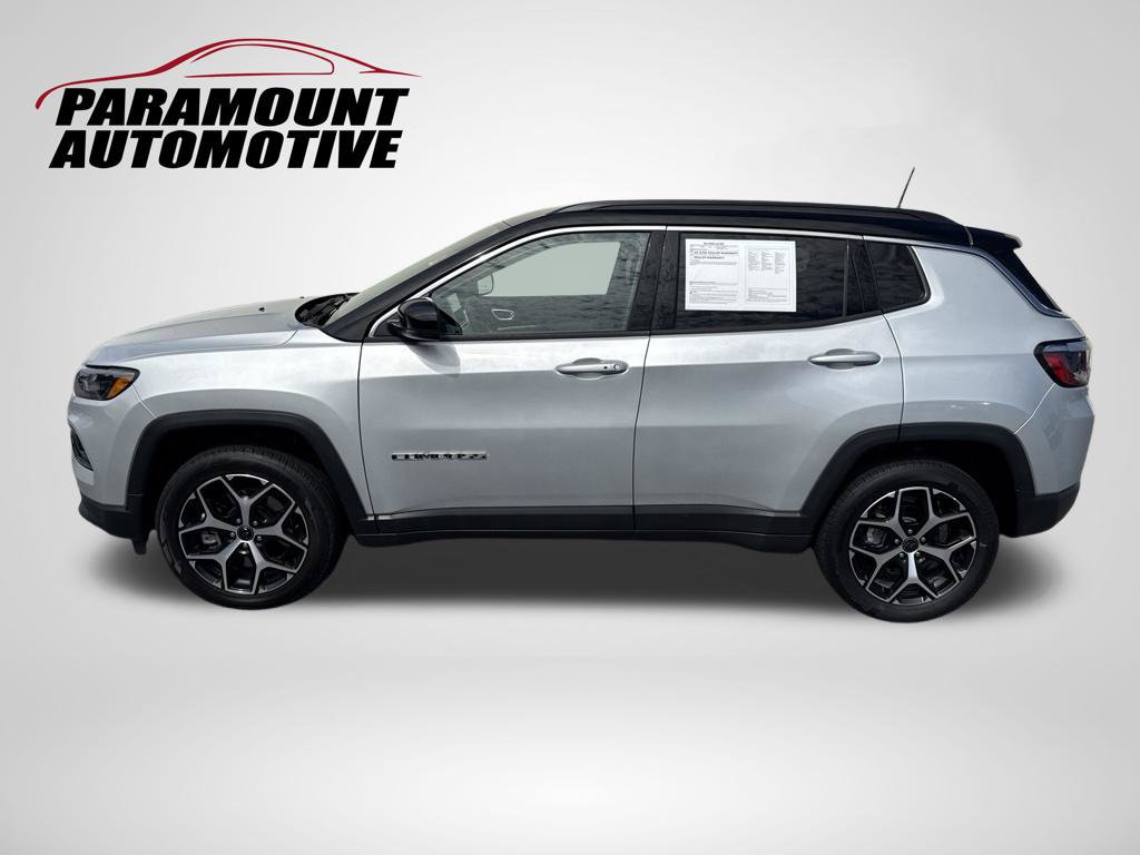 Used 2025 Jeep Compass Limited AWD/4WD image 4