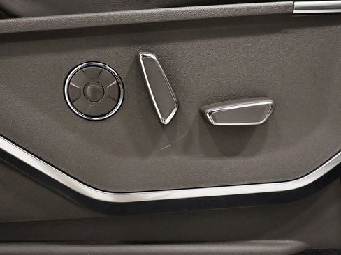 New 2025 Ford F150 Platinum w/ Equipment Group 703A Plus image 18