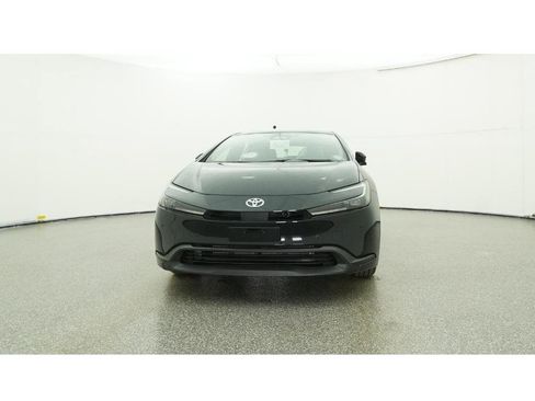 New 2026 Toyota Prius LE image 31