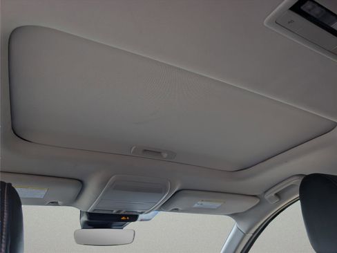 Used 2024 MAZDA CX-90 3.3 Turbo w/ Preferred Plus AWD/4WD image 33