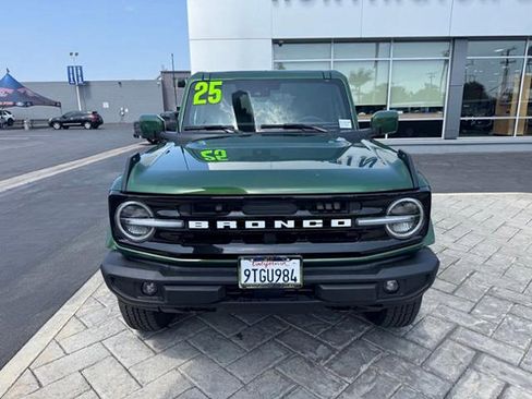 Used 2025 Ford Bronco Outer Banks AWD/4WD image 24