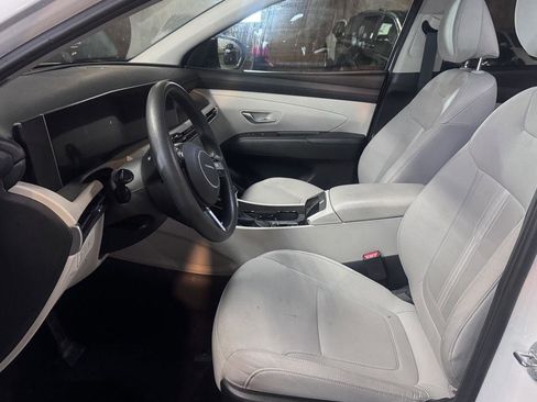 Used 2025 Hyundai Tucson SEL AWD/4WD image 19