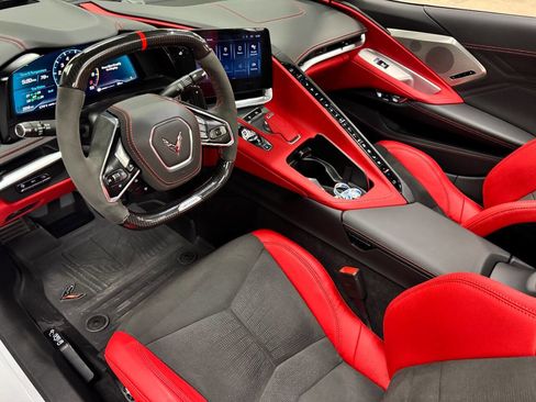 Used 2024 Chevrolet Corvette Z06 image 32