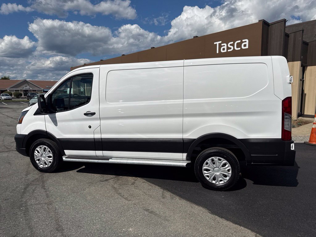 Used 2025 Ford Transit 250 Low Roof w/ Exterior Upgrade Package RWD image 8