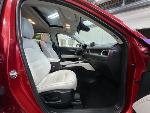 Used 2019 MAZDA CX-5 Grand Touring w/ GT Premium Package image 28