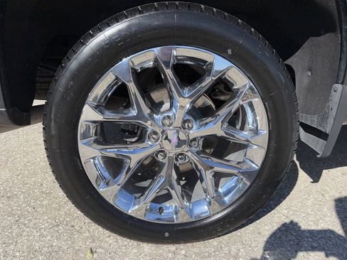 Used 2019 Chevrolet Silverado 1500 LT w/ Convenience Package image 44