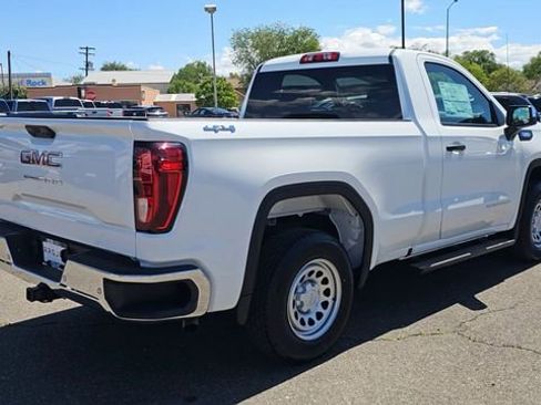 New 2026 GMC Sierra 1500 Pro AWD/4WD image 8