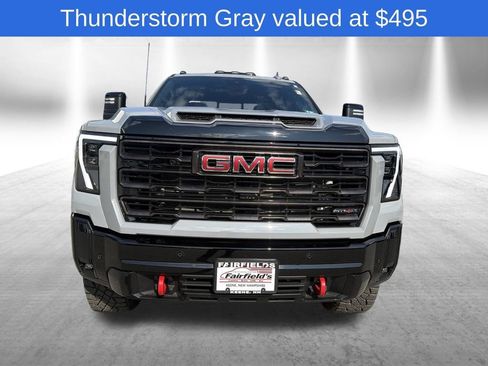 Used 2025 GMC Sierra 2500 AT4X AWD/4WD image 9