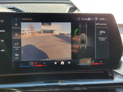 New 2026 BMW X2 xDrive28i image 11