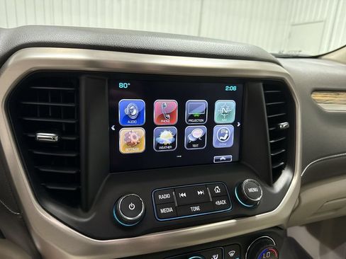 Used 2019 GMC Acadia Denali w/ Technology Package AWD/4WD image 14