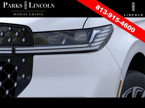 New 2025 Lincoln Navigator Black Label image 18