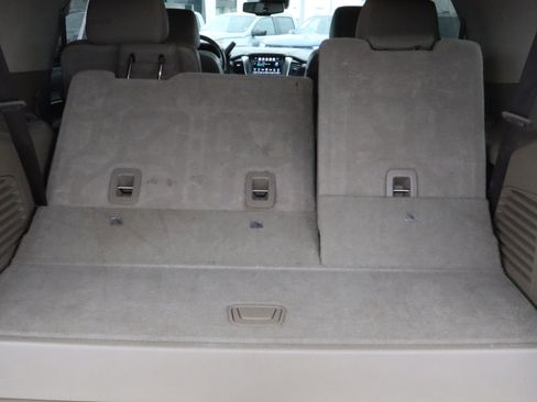 Used 2019 Chevrolet Tahoe Premier image 16