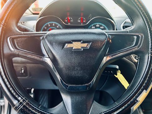 Used 2016 Chevrolet Cruze LS FWD image 15