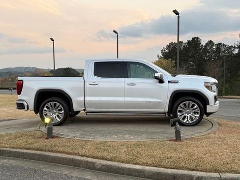 Used 2021 GMC Sierra 1500 Denali w/ Denali Premium Package image 8