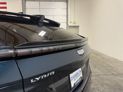 Used 2024 Cadillac Lyriq Sport AWD/4WD image 6