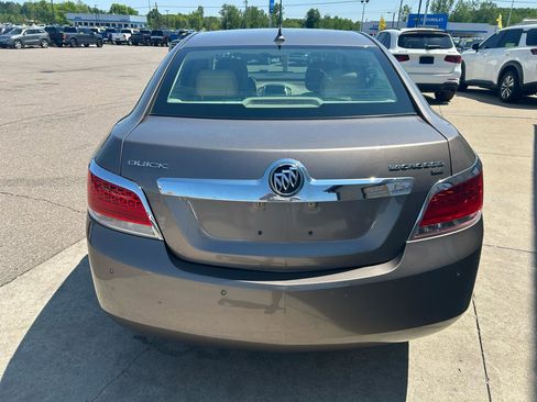 Used 2011 Buick LaCrosse CXL FWD image 6