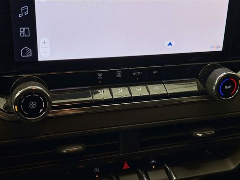 Used 2024 Chevrolet Colorado Trail Boss w/ Advanced Trailering Package image 19