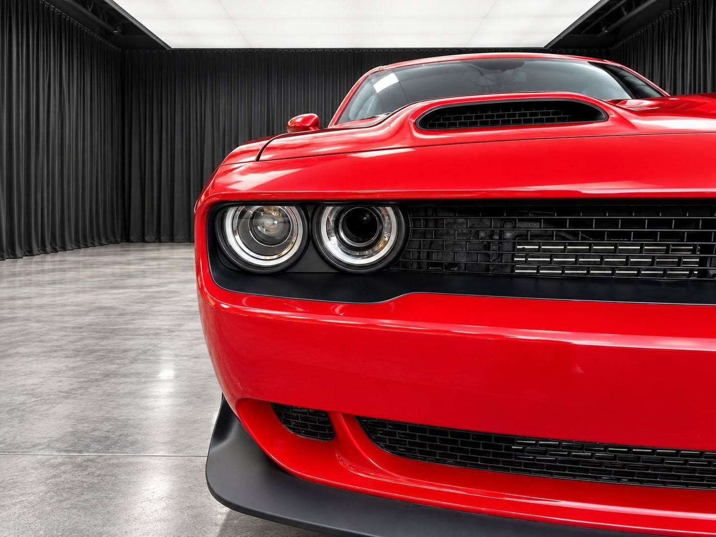Used 2022 Dodge Challenger SRT Hellcat RWD image 11