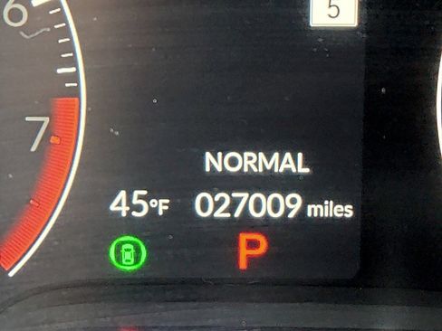 Used 2023 Honda Civic Sport image 19