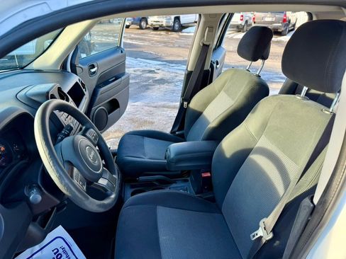 Used 2016 Jeep Patriot Sport w/ Power Value Group image 12