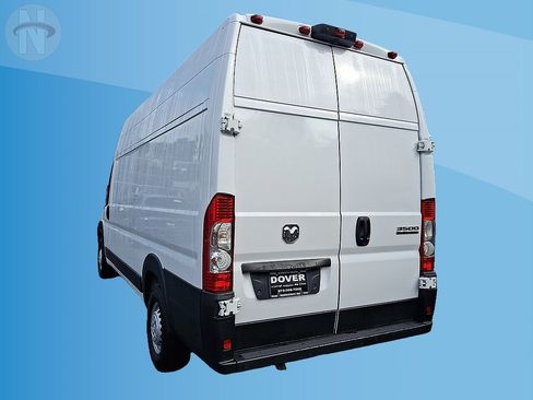Used 2025 RAM ProMaster 3500 FWD image 12