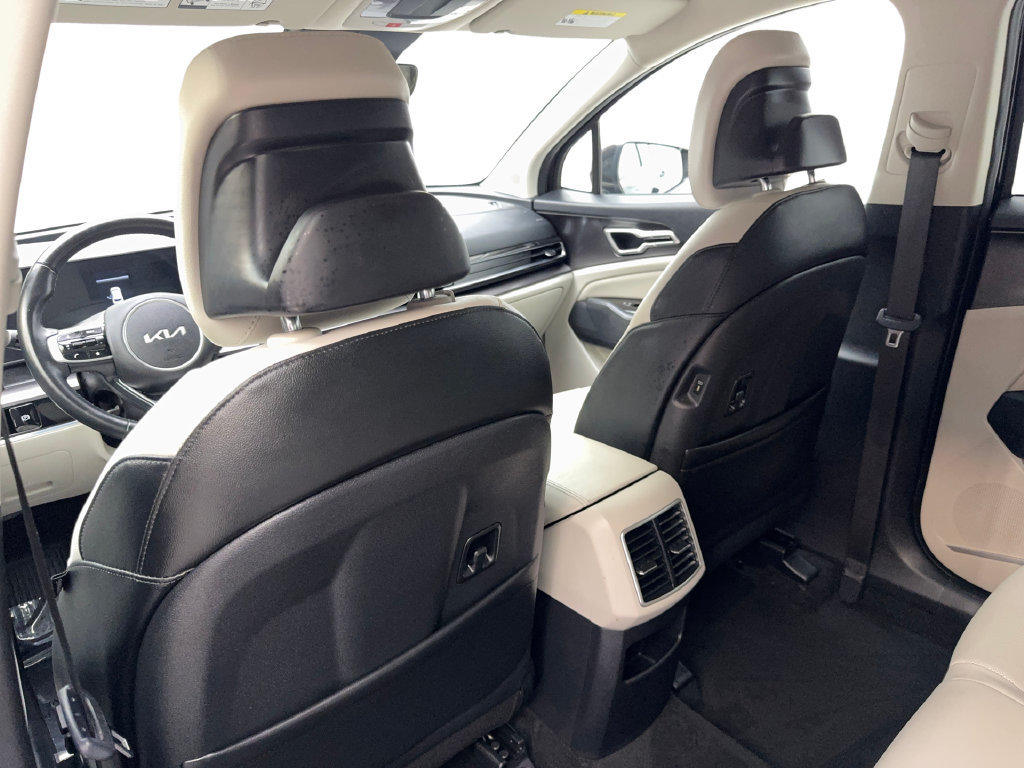 Used 2024 Kia Sportage EX FWD image 35