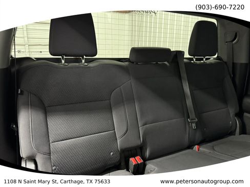 Used 2021 Chevrolet Silverado 2500 Custom w/ Custom Value Package AWD/4WD image 18