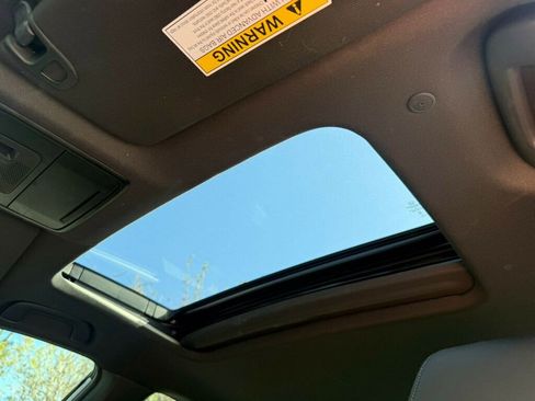 Used 2023 Honda Accord Sport image 7