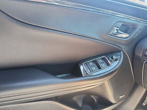 Used 2017 Chevrolet Impala LT w/ Leather Package FWD image 14