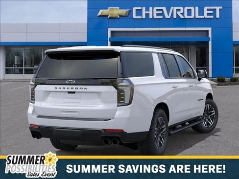 New 2026 Chevrolet Suburban Z71 w/ Comfort Package AWD/4WD image 4