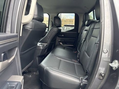 Used 2022 Toyota Tundra SR5 w/ SR5 Premium Package AWD/4WD image 20