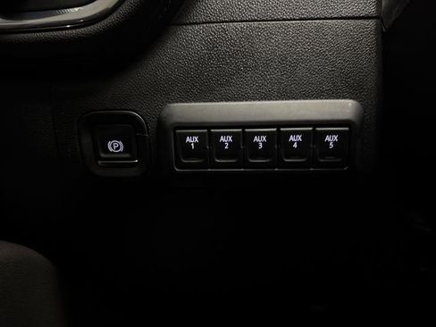 Used 2020 Chevrolet Silverado 1500 LT Trail Boss image 57