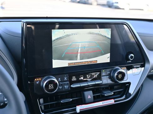 New 2026 Toyota Highlander XLE AWD/4WD image 34