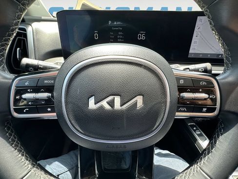 Used 2024 Kia Sorento S AWD/4WD image 20