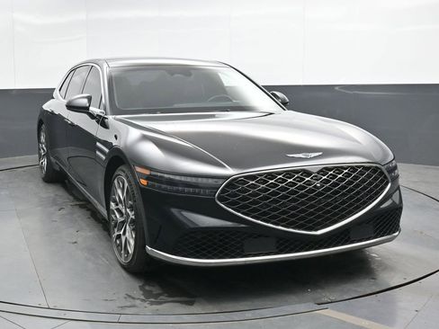 Used 2023 Genesis G90 3.5T AWD/4WD image 5