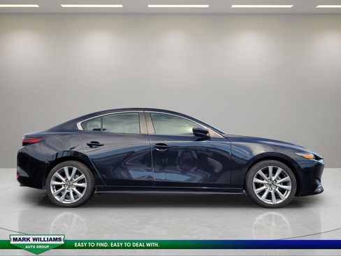 Used 2023 MAZDA MAZDA3 s FWD image 2