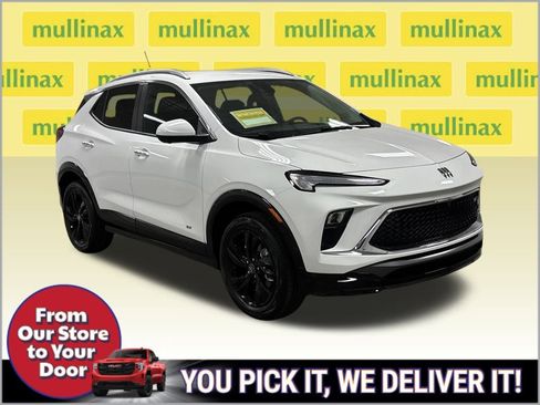 New 2026 Buick Encore GX Sport Touring w/ Advanced Technology Package image 2