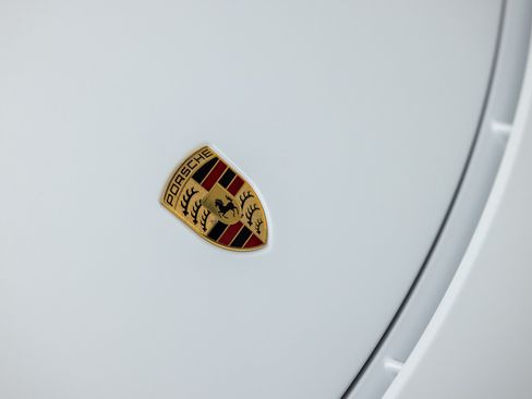 Used 2015 Porsche 918 Spyder AWD/4WD image 61