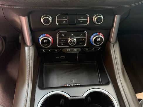 Used 2023 GMC Yukon SLT RWD image 20