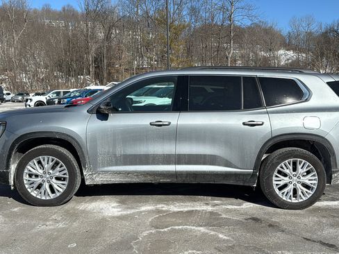 Certified 2025 GMC Acadia Elevation w/ Elevation Premium Package image 7