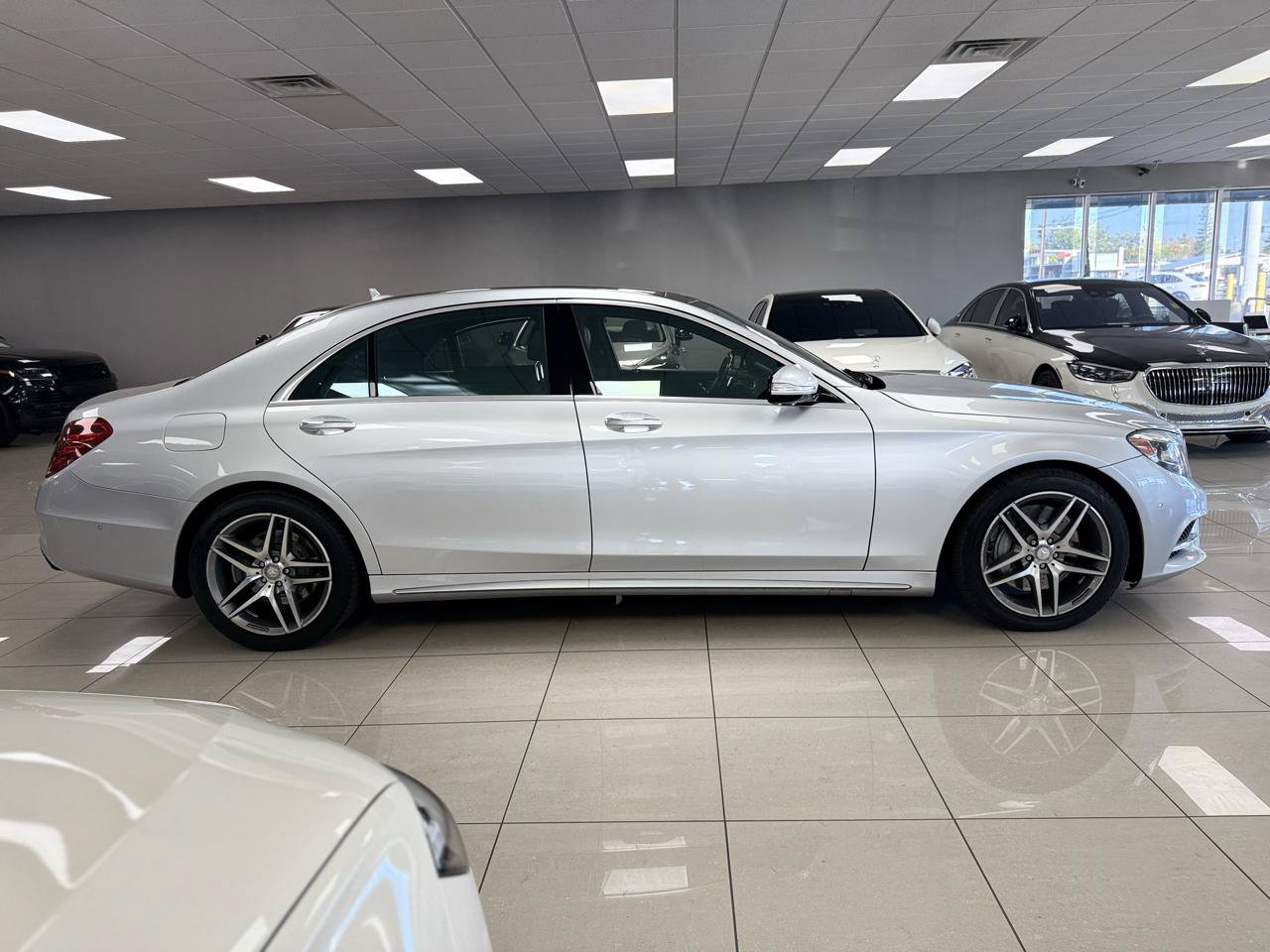 Used 2014 Mercedes-Benz S 550 Sedan image 6