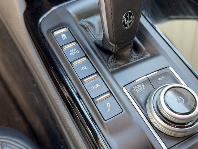 Used 2021 Maserati Levante S AWD/4WD image 15